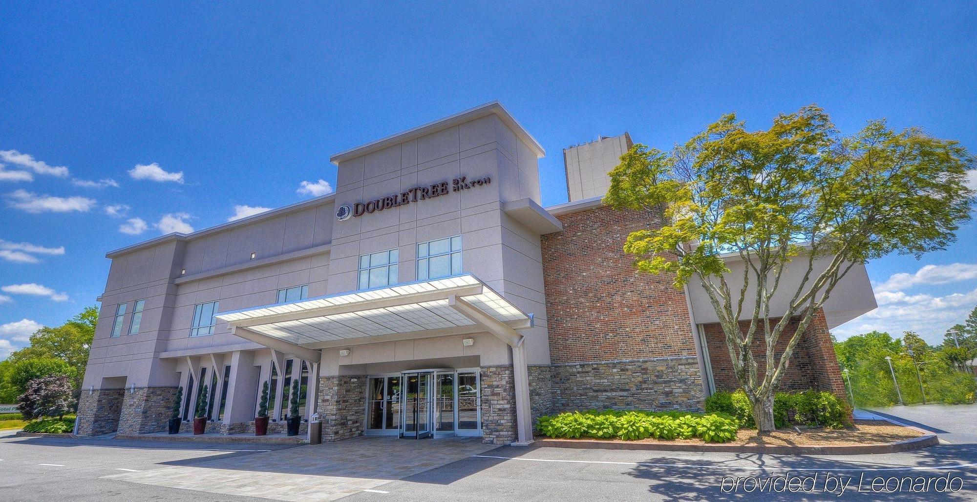 Doubletree By Hilton Hotel Raleigh - Brownstone - University エクステリア 写真