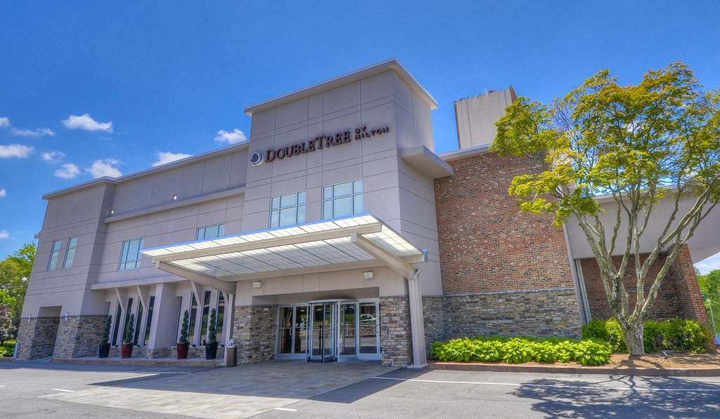 Doubletree By Hilton Hotel Raleigh - Brownstone - University エクステリア 写真