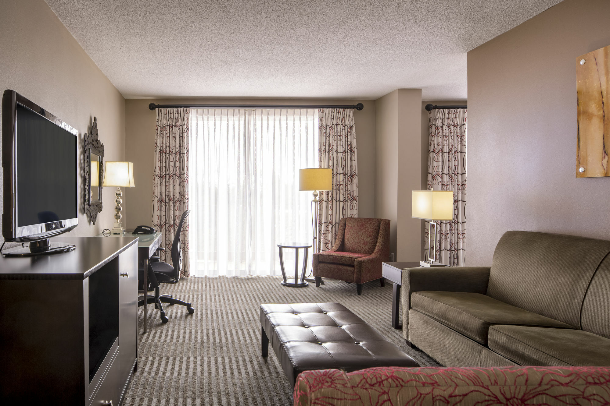 Doubletree By Hilton Hotel Raleigh - Brownstone - University エクステリア 写真