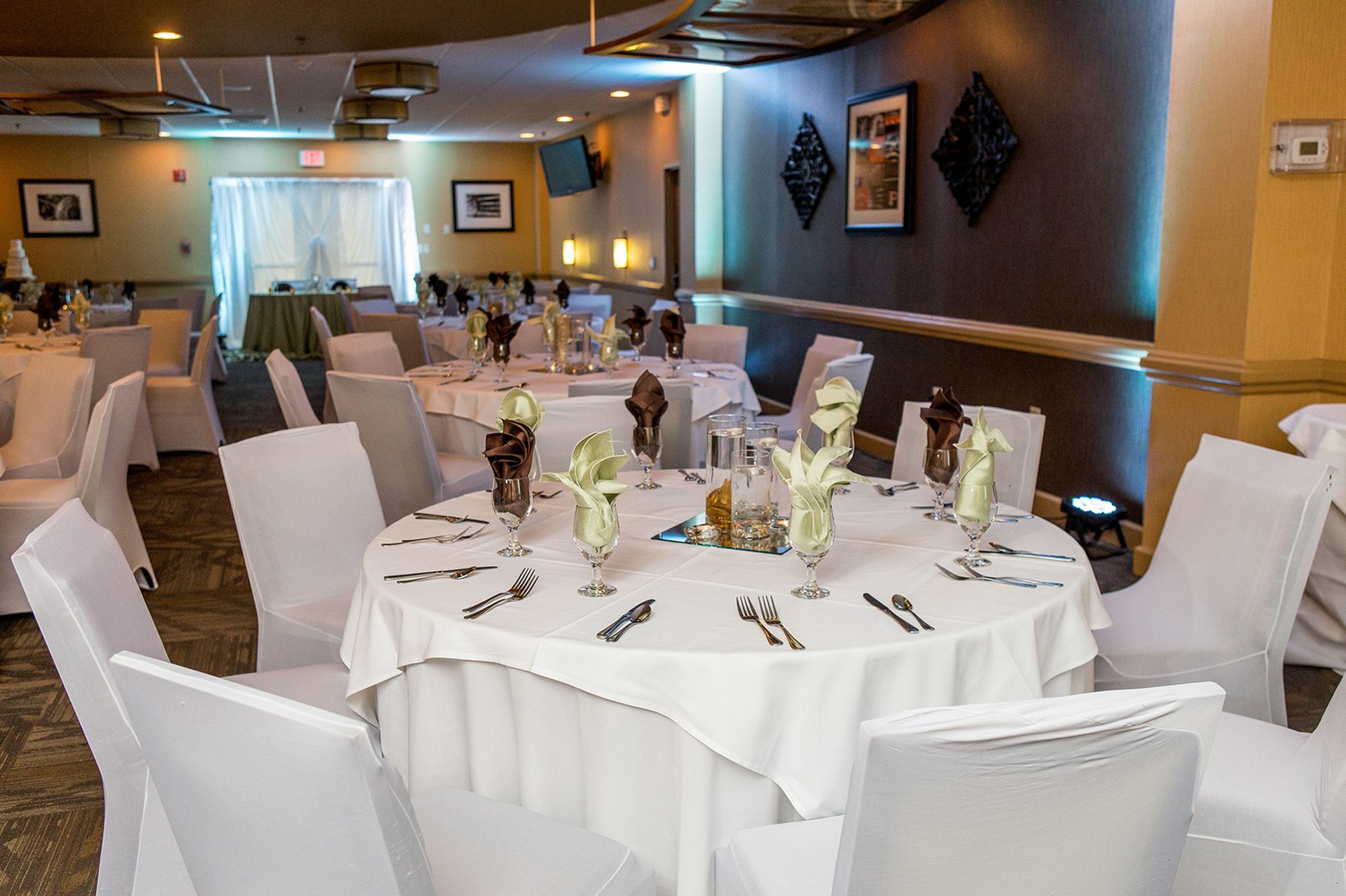 Doubletree By Hilton Hotel Raleigh - Brownstone - University エクステリア 写真